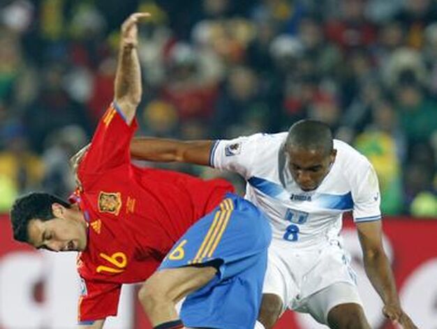 Busquets mejor&oacute; en este segundo partido del Mundial. / Reportaje gr&aacute;fico: EFE, AFP, Reuters.