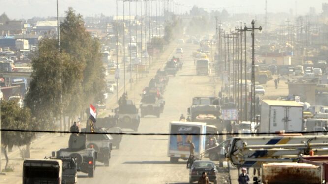 Movilización ayer de las fuerzas de seguridad iraquíes en Mosul.