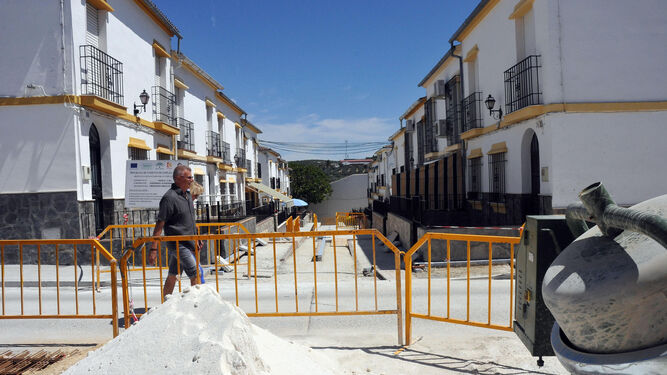Estado de las obras en el vecindario próximo al colegio Montealbo.
