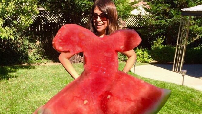 Un ejemplo de la moda viral 'Watermelon dress'.