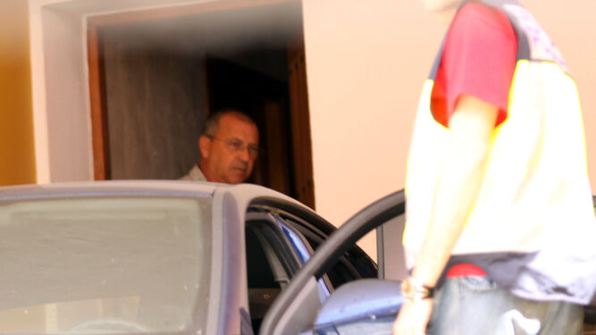 Juan Sánchez, el 14 de mayo de 2012, cuando fue detenido por la Guardica Civil.