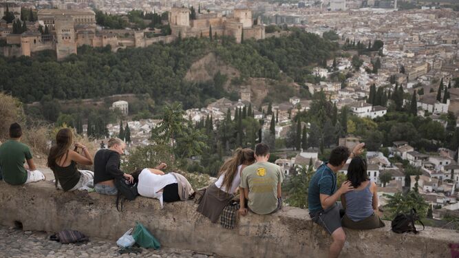 Mirando a Granada