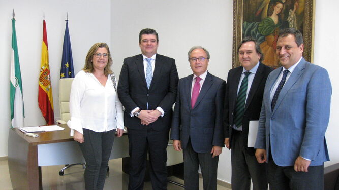 Acuerdo entre CECO y BMN Caja Granada