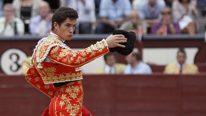 Daniel Luque, quien cortó ayer una oreja en la plaza de toros de Las Ventas.