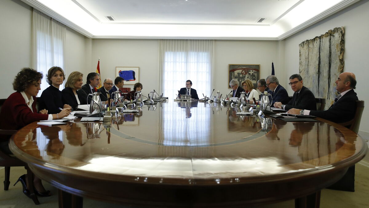 Los ministros reunidos con Rajoy para activar el 155