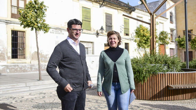 Pedro García y Alba Doblas, ayer, en San Agustín.