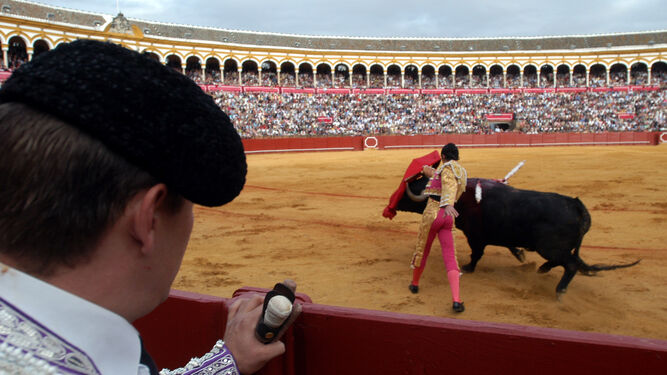 La plaza de toros de Sevilla, en un espectáculo de la Feria de Abril.