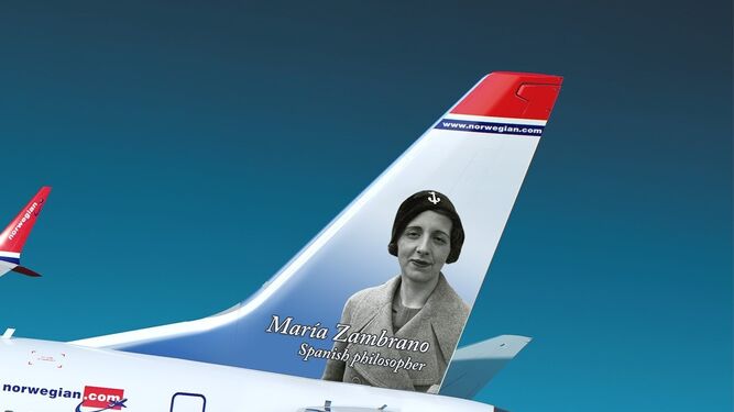 Detalle de la imagen de María Zambrano en la cola del nuevo avión.