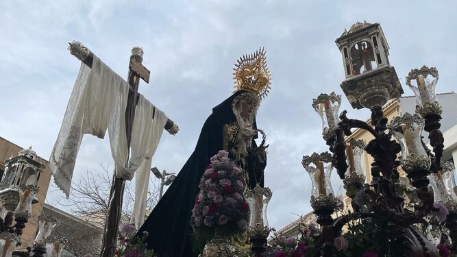 La Virgen de los Dolores en su Amparo y Misericordia, de la cofradía de Santa Cruz.