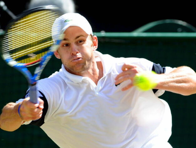 Federer se proclama campe&oacute;n por sexta vez en Wimbledon tras tumbar a Roddick.

Foto: Agencias