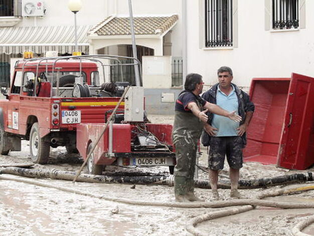 Tres fallecidos y numerosos da&ntilde;os materiales por las fuertes lluvias registradas en la provincia

Foto: EFE