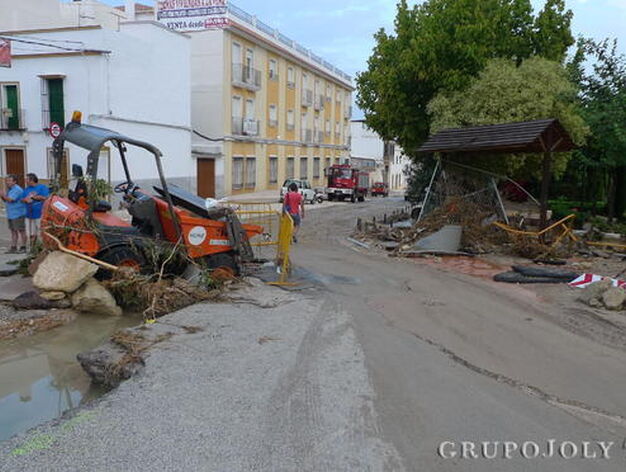 Tres fallecidos y numerosos da&ntilde;os materiales por las fuertes lluvias registradas en la provincia

Foto: GRUPO JOLY