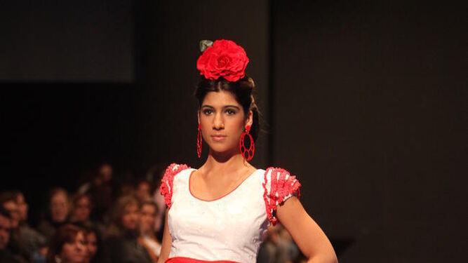 Colecci&oacute;n: Variedad ante todo - Pasarela Flamenca 2011