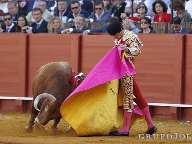 Primer toro de la tarde

Foto: A. Pizarro