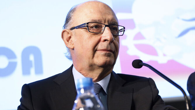 Cristóbal Montoro cuando era ministro de Hacienda en 2016.