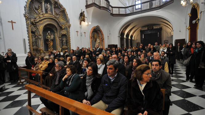 La iglesia de La Trinidad, llena en el funeral por Nacho Montoto.