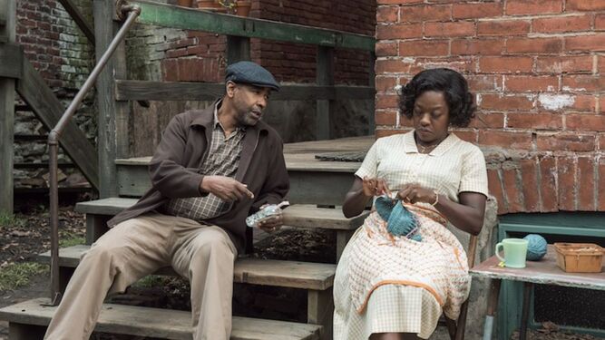 Denzel Washington y Viola Davis compiten por el Oscar por su trabajo en esta película.