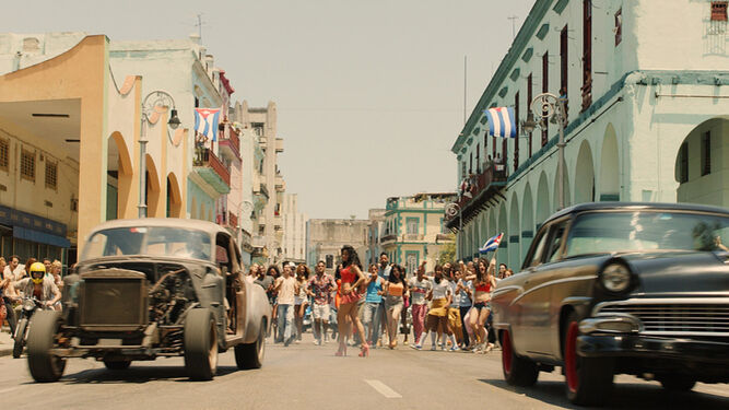 Una escena de la película ambientada en La Habana, una de las muchas localizaciones de esta nueva entrega.