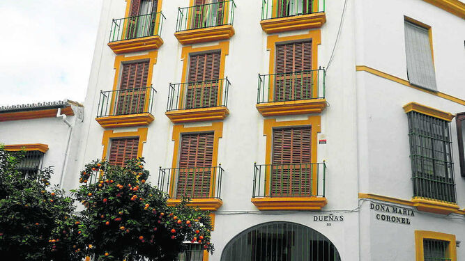 El número 11 de la calle Dueñas, donde nació el 7 de agosto de 1897 Manuel Chaves Nogales.