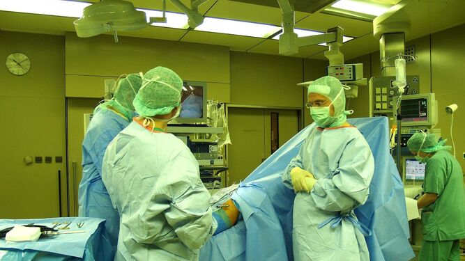El IDIS presentó hace pocos días un "plan de choque" para las listas de quirúrgicas en el sistema público.