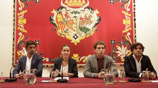 Miguel Ángel Perera, Elena Salamanca, Ginés Marín y Diego Ventura, en su intervención en la Maestranza.