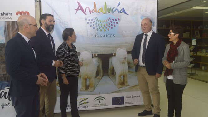 El consejero de Turismo destaca que la candidatura de Medina Azahara es "de toda Andalucía"