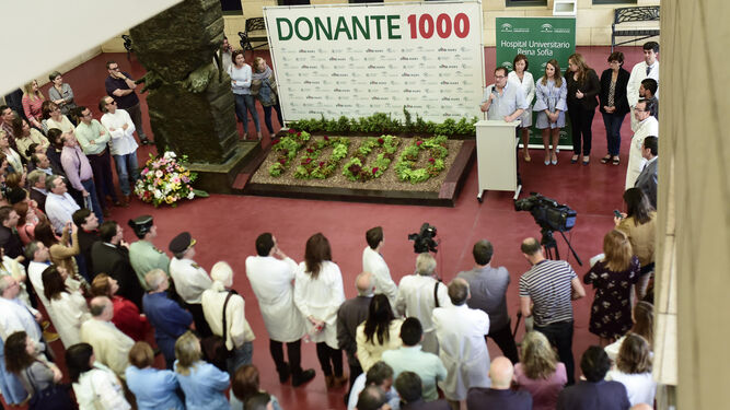 Acto de celebración del donante número mil, ayer, en el Reina Sofía.