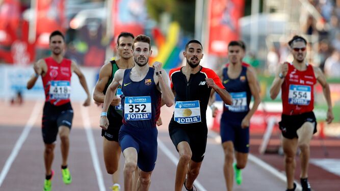 Álvaro de Arriba se impuso en la final de los 800 metros lisos en Getafe.