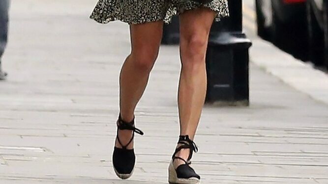 Pippa Middleton las luce en uno de sus outfits.