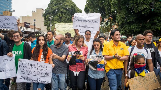Marcha ayer en Caracas de apoyo al diputado detenido Juan Requesens.