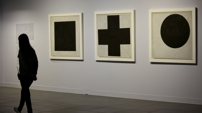 'Cuadrado negro', 'Cruz negra' y 'Círculo negro' (1923), de Kazemir Malévich.