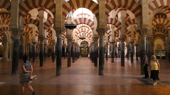 Detalle del interior de la Mezquita-Catedral.