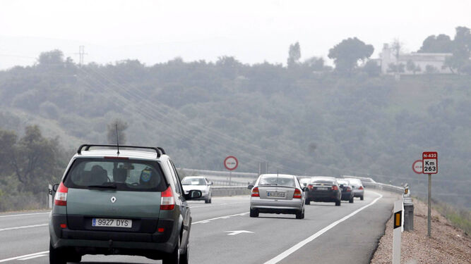 Carretera N-432 a su paso por Córdoba, una de las que se verá afectada por la limitación a 90 por hora.