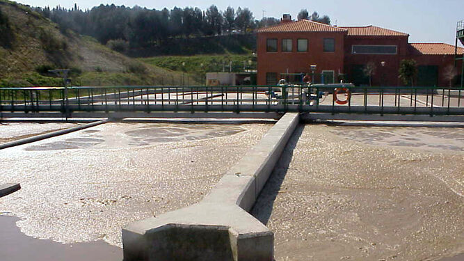 Instalación de la Estación Depuradora de Aguas Residuales de Puente Genil.