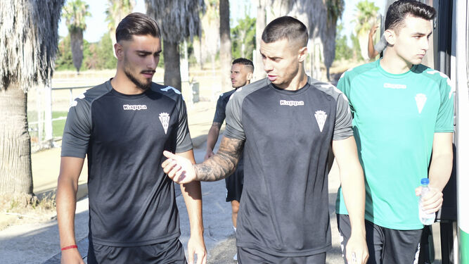 Luis Muñoz y Jaime Romero, juntos en un entrenamiento del Córdoba.