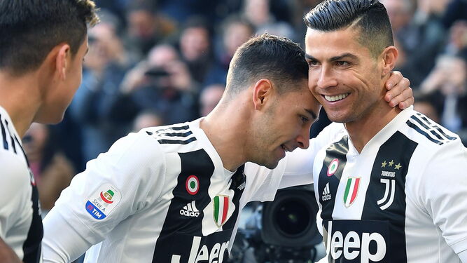 Cristiano anotó los dos goles de la Juventus