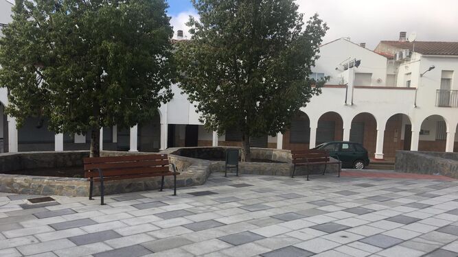 Plaza Al-Andalus de Peñarroya-Pueblonuevo tras las obras
