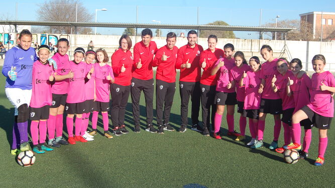 Selección provincial de Córdoba alevín femenino sub 12 junto a sus técnicos.