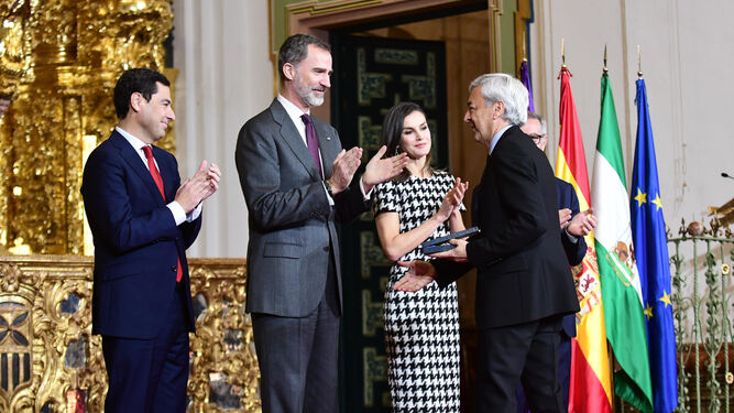 Los Reyes entregan las sMedallas de Oro de las Bellas Artes 2017 en C&oacute;rdoba
