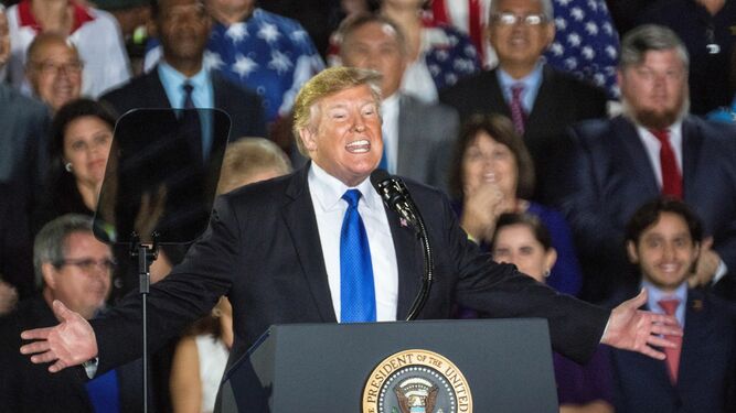 Trump, durante su alocución en un mitin celebrado el lunes en Florida.