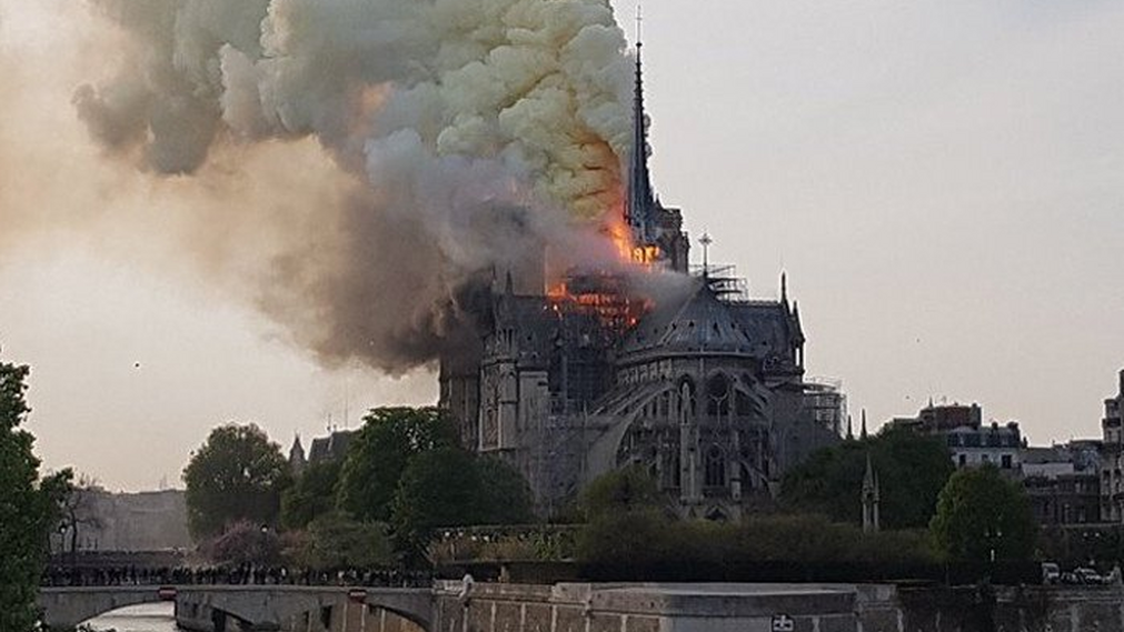 Las im&aacute;genes del incendio de la catedral de Notre Dame de Par&iacute;s