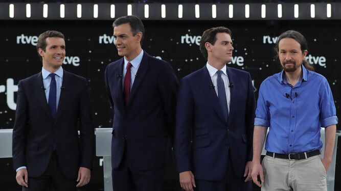 Los cuatro candidatos de PP, PSOE, Cx y Unidas Podemos, antes de comenzar el debate de Rtve.