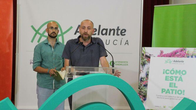 El secretario Político de Podemos Andalucía, Pablo Pérez Ganfornina, en un acto público.