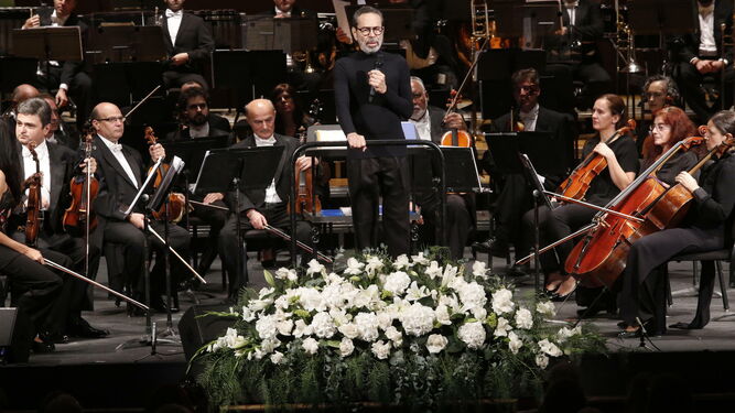 Leo Brouwer en un concierto con la Orquesta de Córdoba
