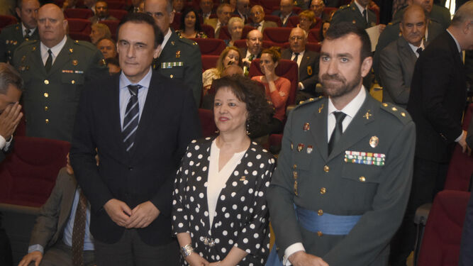 José Carlos Gómez Villamandos, Rafaela Valenzuela y Juan Carretero, durante el acto.