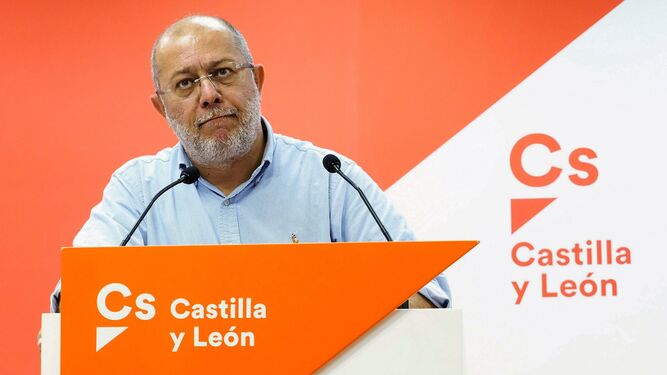 El candidato de Cs a la Presidencia de la Junta de Castilla y León, Francisco Igea, este martes en rueda de prensa en Valladolid.