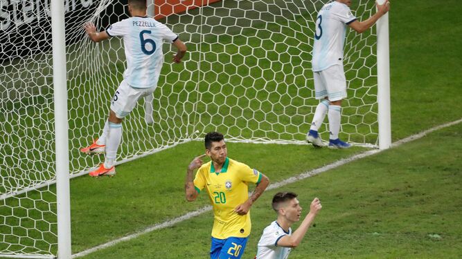 Las im&aacute;genes del Brasil-Argentina de la semifinal de la Copa Am&eacute;rica