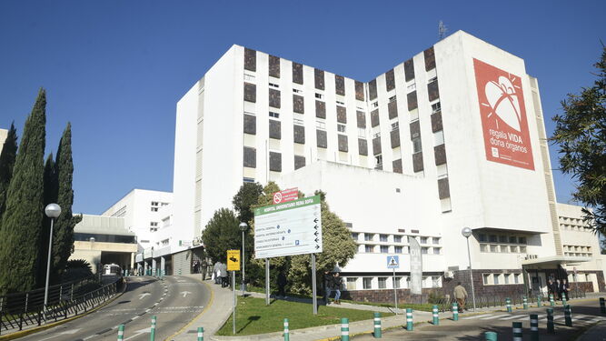 Fachada del Hospital Reina Sofía.