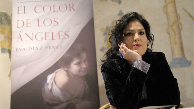 Eva Díaz Pérez durante la presentación de 'El color de los ángeles', su última novela
