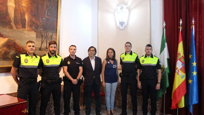 Los nuevos efectivos de la Policía Local de Montilla, tras su toma de posesión.